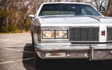 Oldsmobile-Eighty-Eight-1984-Gray-Blue-77060-11