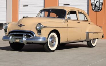 Oldsmobile-Eighty-Eight-Berline-1950-Brown-Gray-14265-3