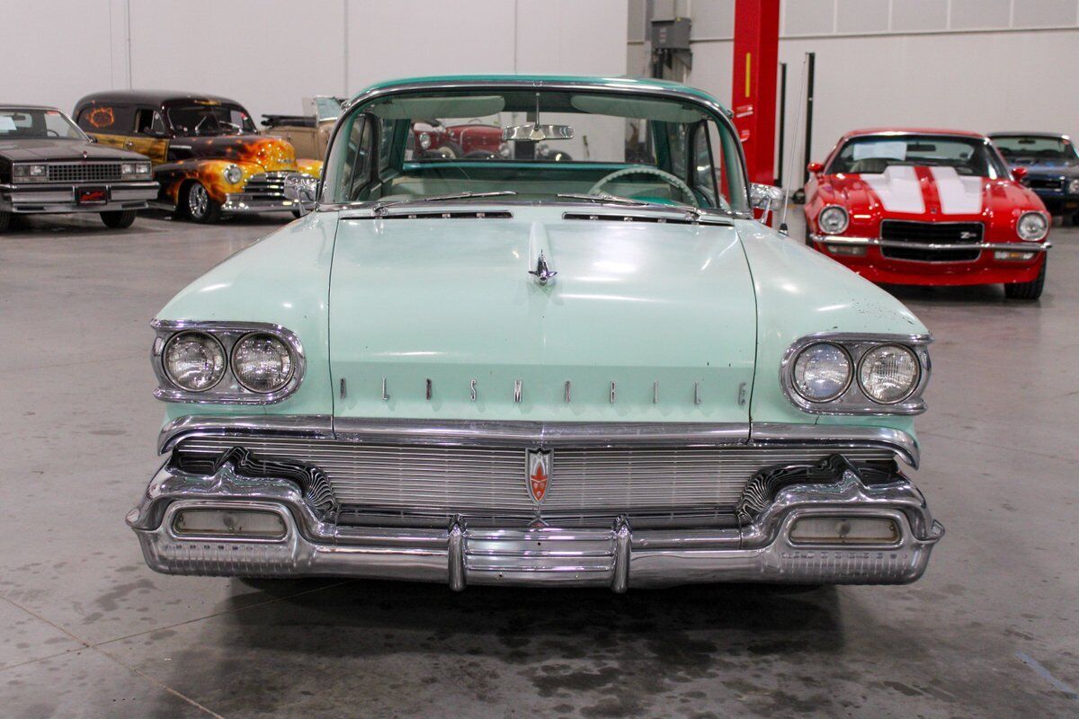 Oldsmobile-Eighty-Eight-Break-1958-Green-Green-66525-7