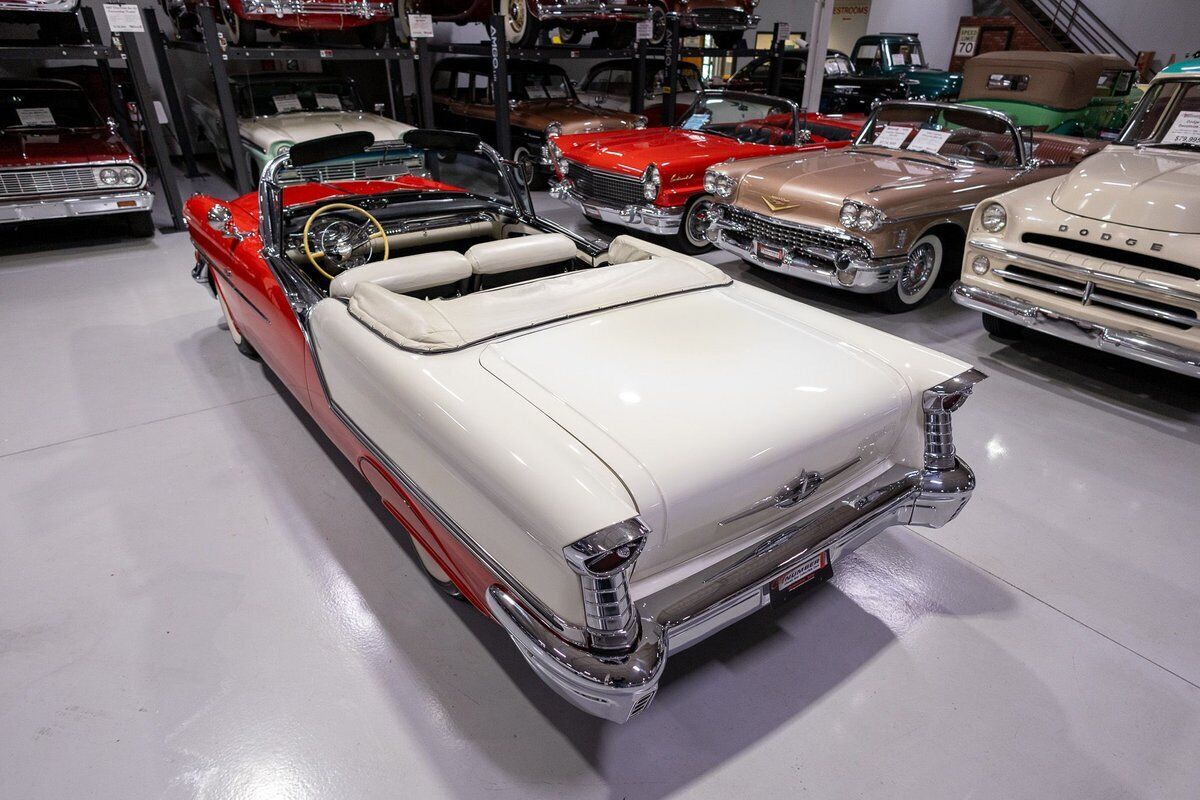 Oldsmobile-Eighty-Eight-Cabriolet-1957-Black-Black-17199-10