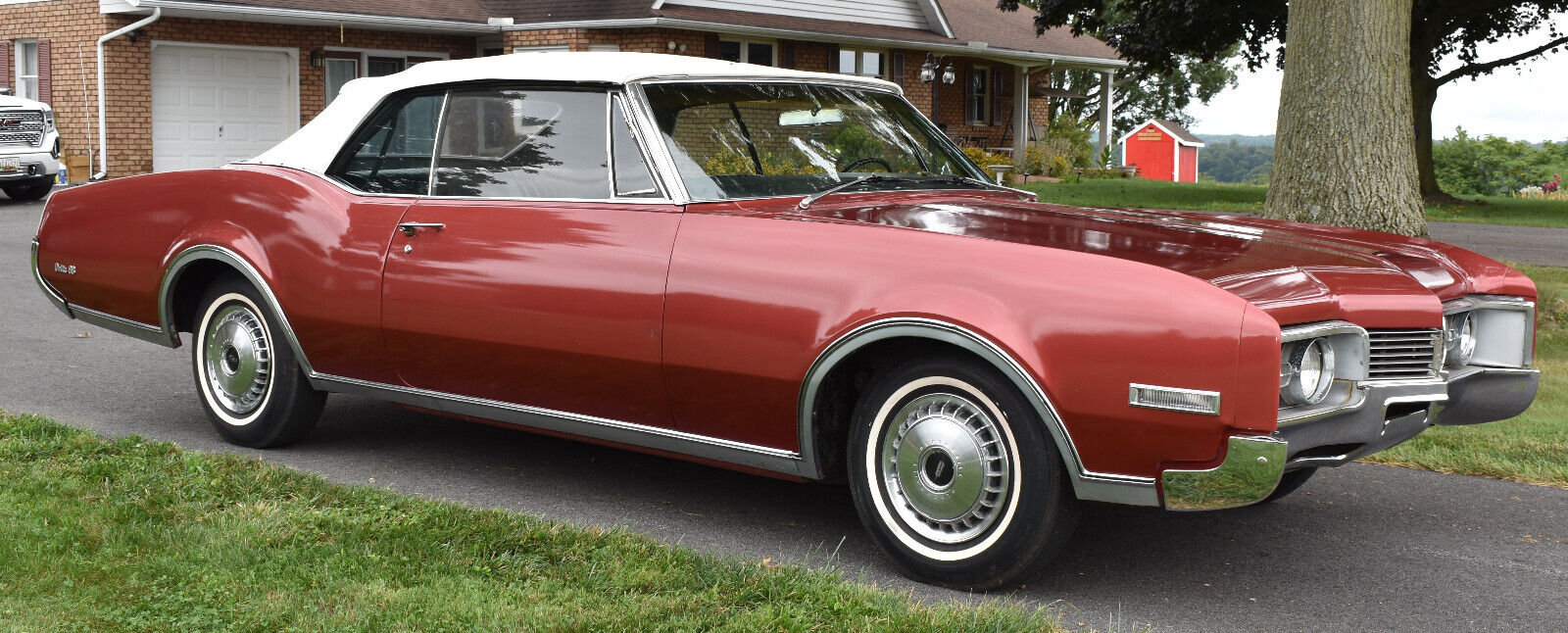 Oldsmobile-Eighty-Eight-Cabriolet-1967-Red-185075-8