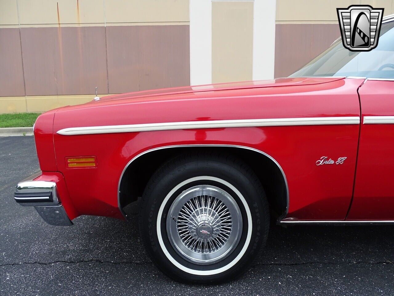 Oldsmobile-Eighty-Eight-Cabriolet-1975-Red-White-21078-10