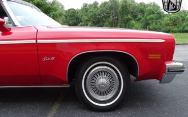 Oldsmobile-Eighty-Eight-Cabriolet-1975-Red-White-21078-11