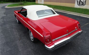 Oldsmobile-Eighty-Eight-Cabriolet-1975-Red-White-21078-4