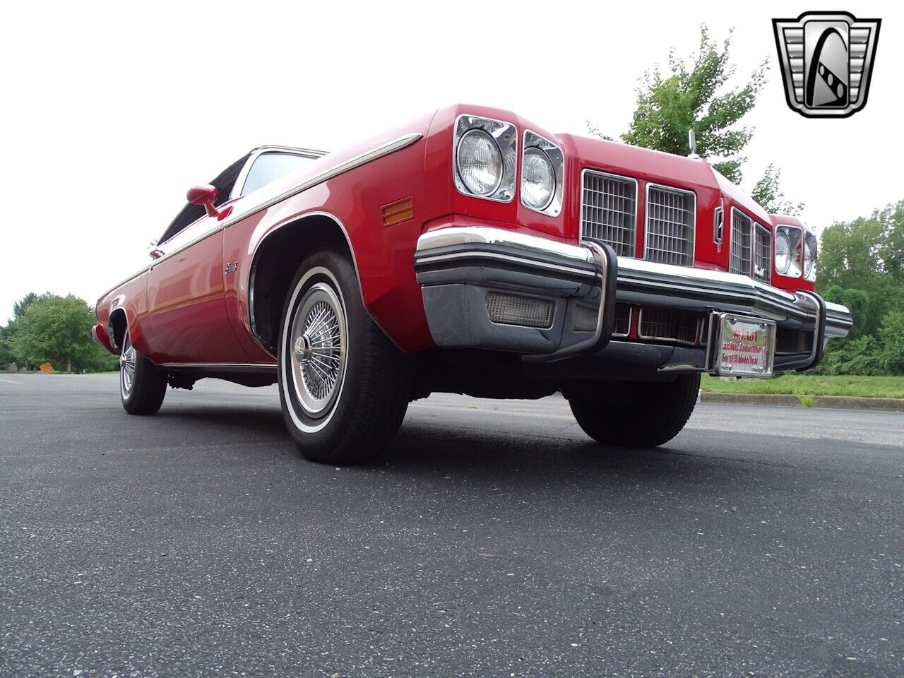 Oldsmobile-Eighty-Eight-Cabriolet-1975-Red-White-21078-8