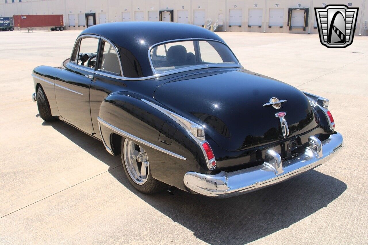 Oldsmobile-Eighty-Eight-Coupe-1949-Black-Gray-8568-31