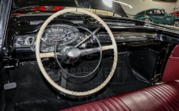 Oldsmobile-Golden-Rocket-88-Coupe-1957-Black-Red-6463-3