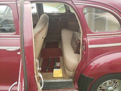 Oldsmobile-Model-66-Berline-1941-Burgundy-Tan-44352-5