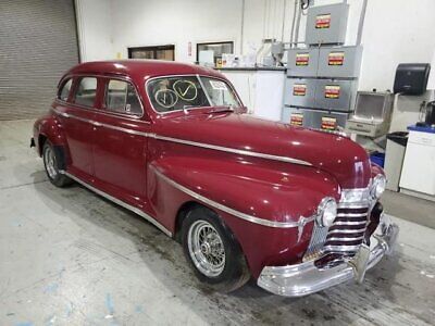 Oldsmobile-Model-66-Berline-1941-Burgundy-Tan-44352