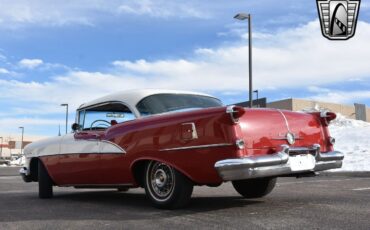 Oldsmobile-Ninety-Eight-1955-Red-Green-136299-4