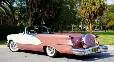 Oldsmobile-Ninety-Eight-1956-White-White-48922-19