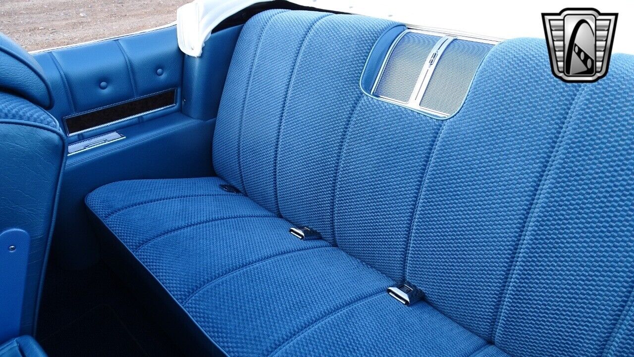 Oldsmobile-Ninety-Eight-1969-Blue-Blue-16093-11