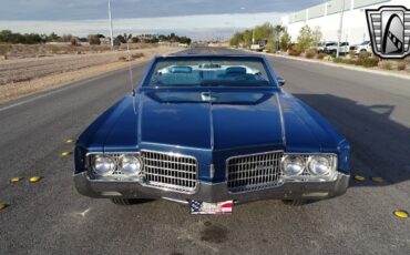 Oldsmobile-Ninety-Eight-1969-Blue-Blue-16093-2