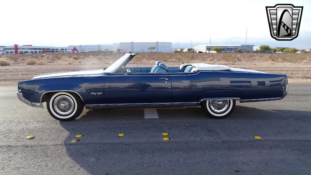 Oldsmobile-Ninety-Eight-1969-Blue-Blue-16093-3