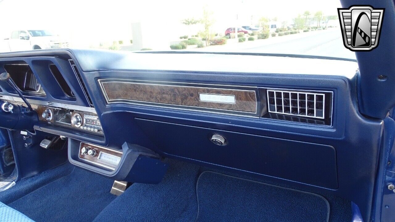 Oldsmobile-Ninety-Eight-1969-Blue-Blue-16093-6