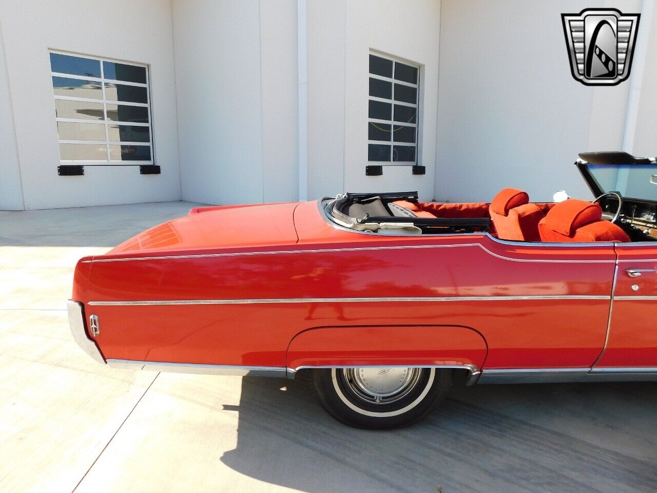 Oldsmobile-Ninety-Eight-1969-Red-Red-72446-11