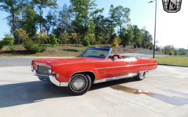 Oldsmobile-Ninety-Eight-1969-Red-Red-72446-2