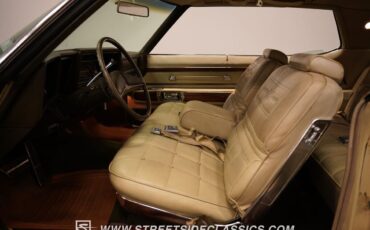 Oldsmobile-Ninety-Eight-1972-Bamboo-Gold-53936-4