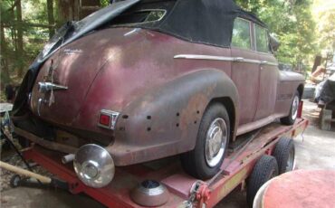 Oldsmobile-Ninety-Eight-Cabriolet-1941-Maroon-Maroon-0-1