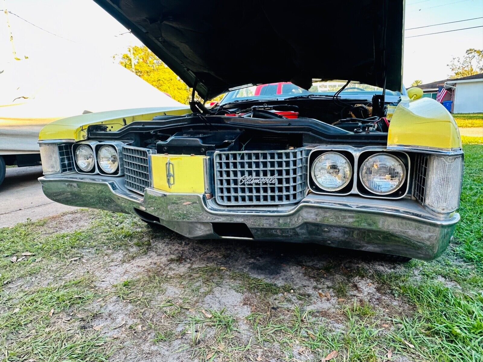 Oldsmobile-Ninety-Eight-Cabriolet-1968-Yellow-Black-135185-4