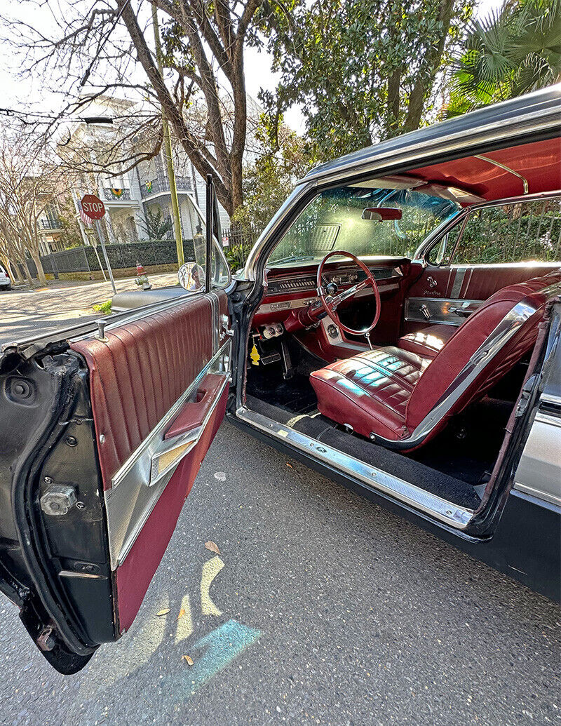 Oldsmobile-Starfire-Berline-1962-Black-Red-201852-27