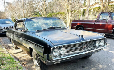 Oldsmobile Starfire Berline 1962