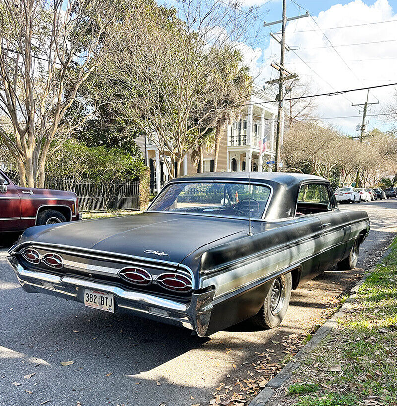 Oldsmobile-Starfire-Berline-1962-Black-Red-201852-4