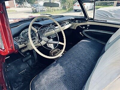 Oldsmobile-Super-88-1957-Red-102998-6