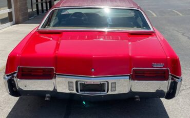 Oldsmobile-Toronado-1971-red-90548-5