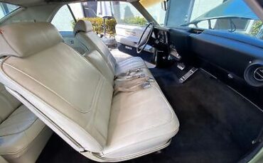 Oldsmobile-Toronado-Coupe-1969-Green-White-163596-18