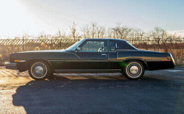 Oldsmobile-Toronado-Coupe-1978-Black-Black-79275-2