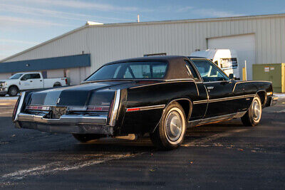 Oldsmobile-Toronado-Coupe-1978-Black-Black-79275-7