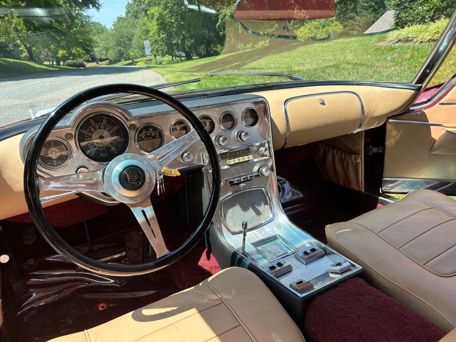 Other-Ghia-Coupe-1962-Burgundy-Tan-46486-11