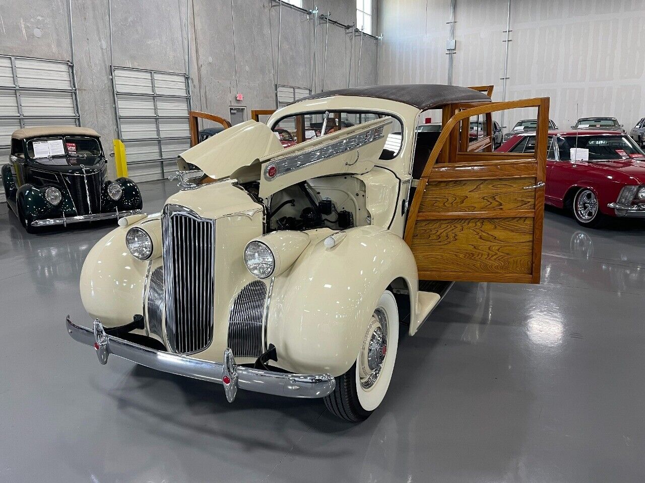 Packard-110-1940-CreamWood-Brown-2210-9