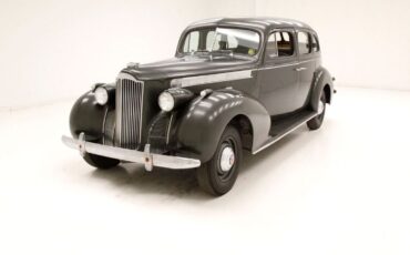 Packard-120-Berline-1940-Black-Gray-74591