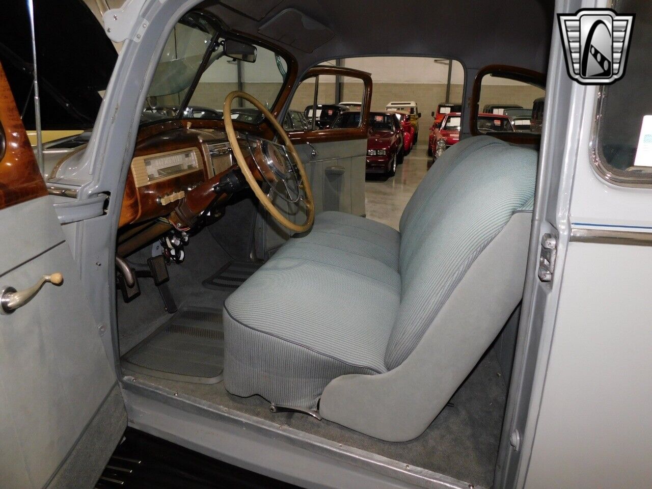 Packard-120-Coupe-1941-Gray-Gray-156019-6