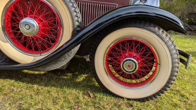 Packard-1930-purple-48280-3