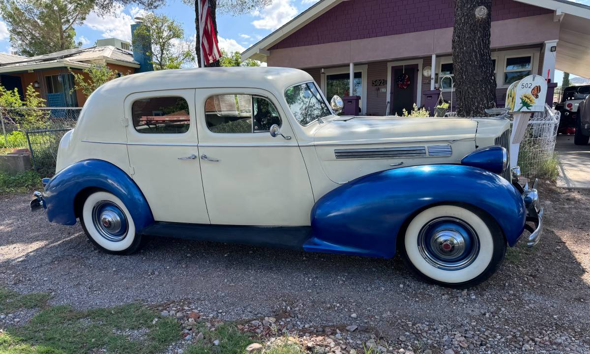 Packard-1939-custom-35888-9