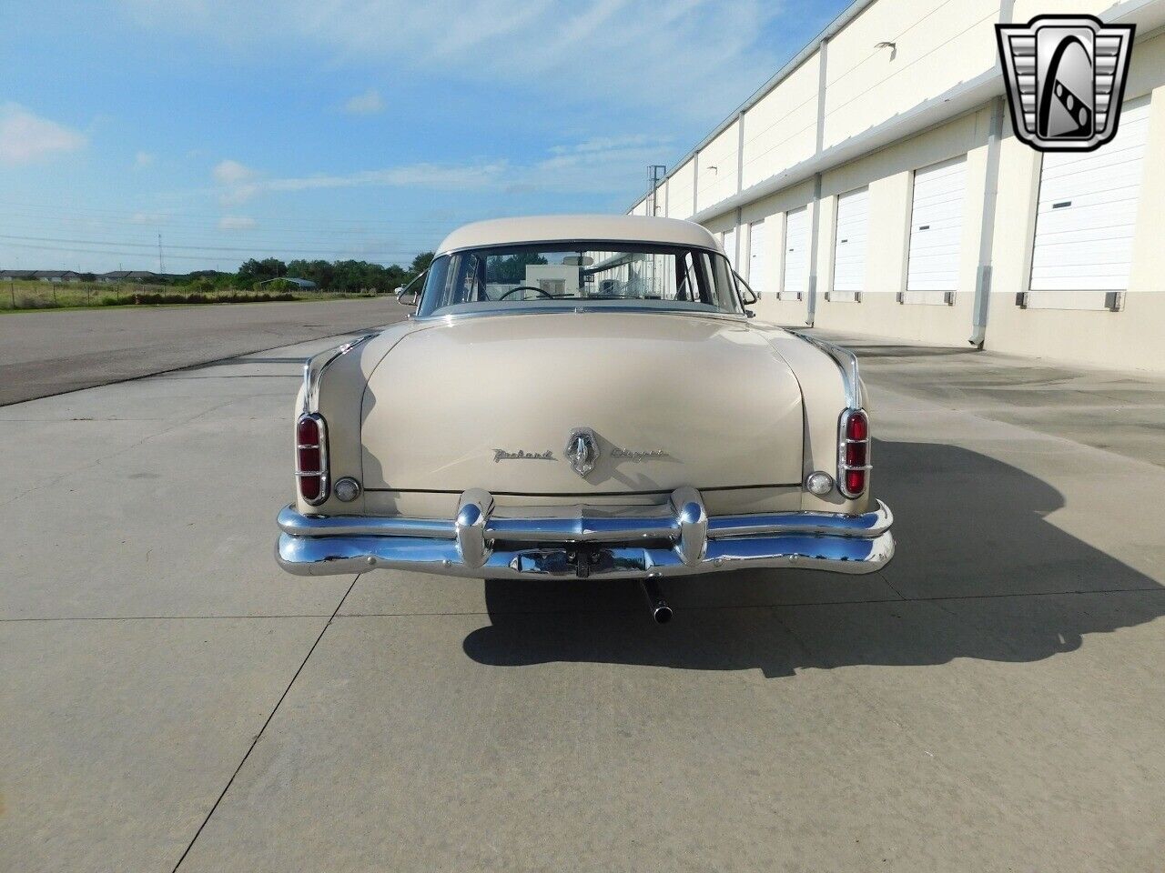 Packard-Clipper-1953-Cream-Gray-83343-4