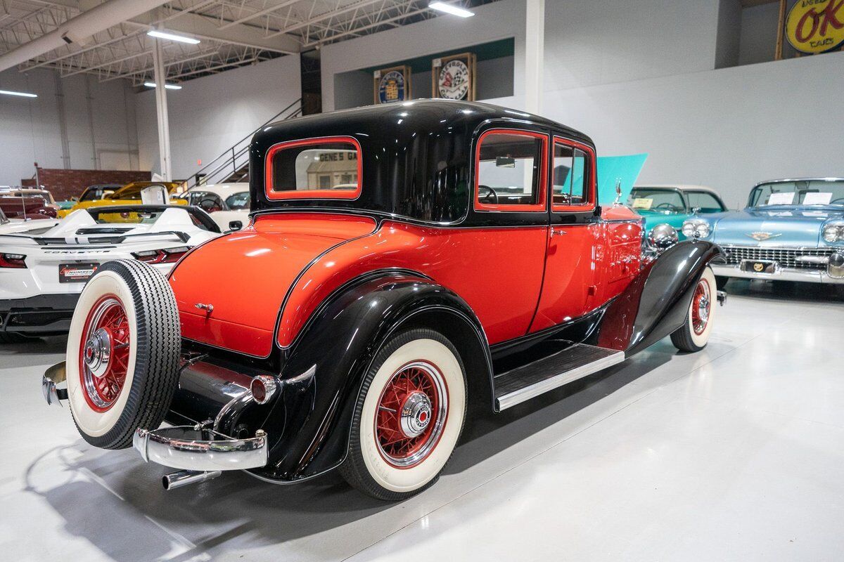 Packard-Eight-Coupe-1933-Black-Gray-145304-15