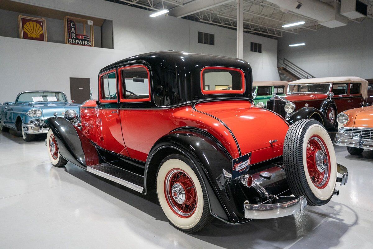 Packard-Eight-Coupe-1933-Black-Gray-145304-17