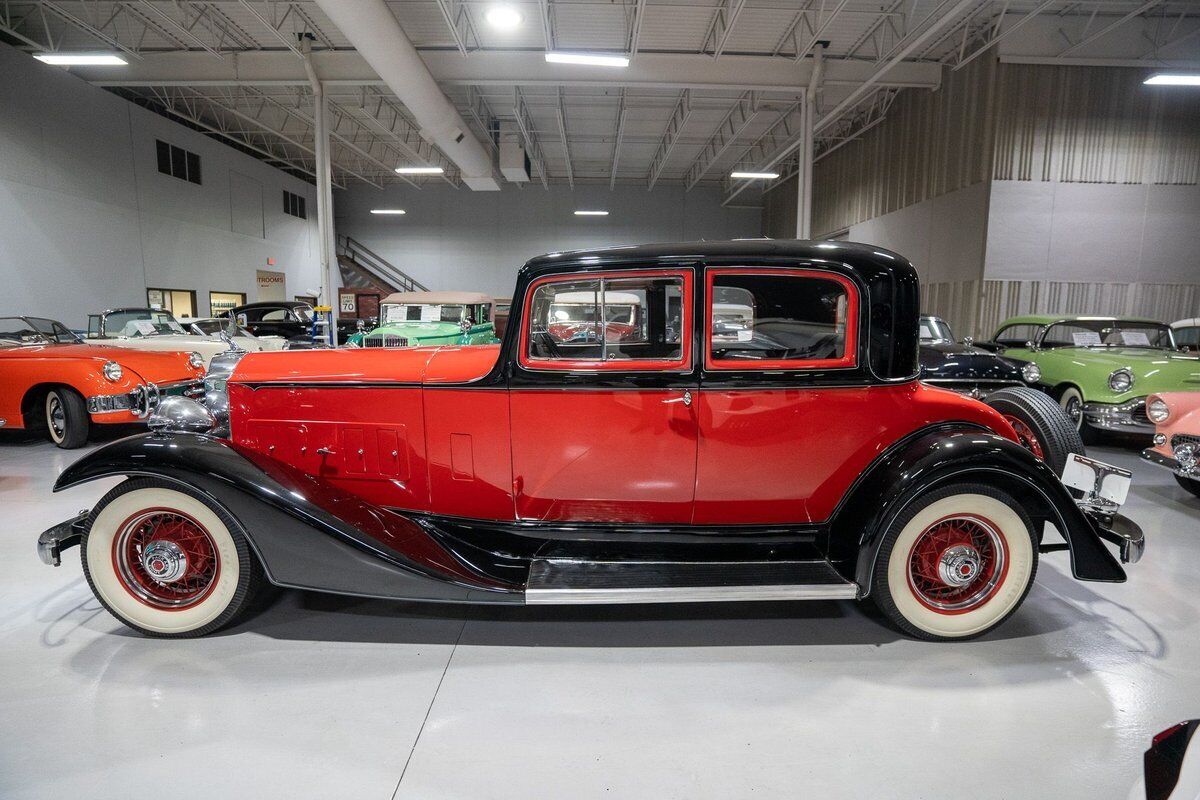 Packard-Eight-Coupe-1933-Black-Gray-145304-18