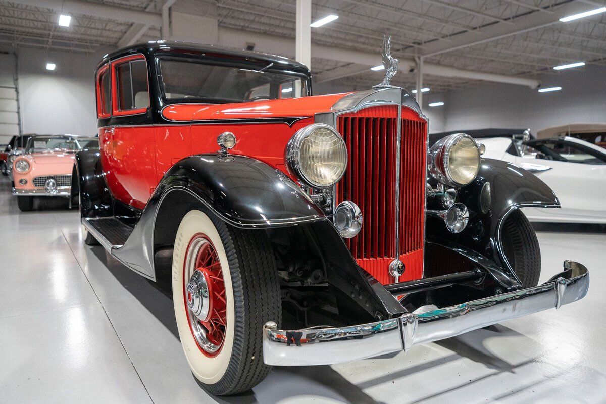 Packard-Eight-Coupe-1933-Black-Gray-145304-27