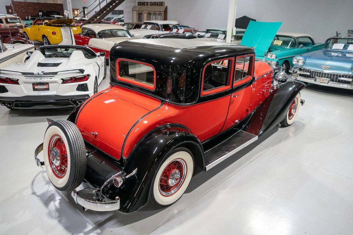 Packard-Eight-Coupe-1933-Black-Gray-145304-7