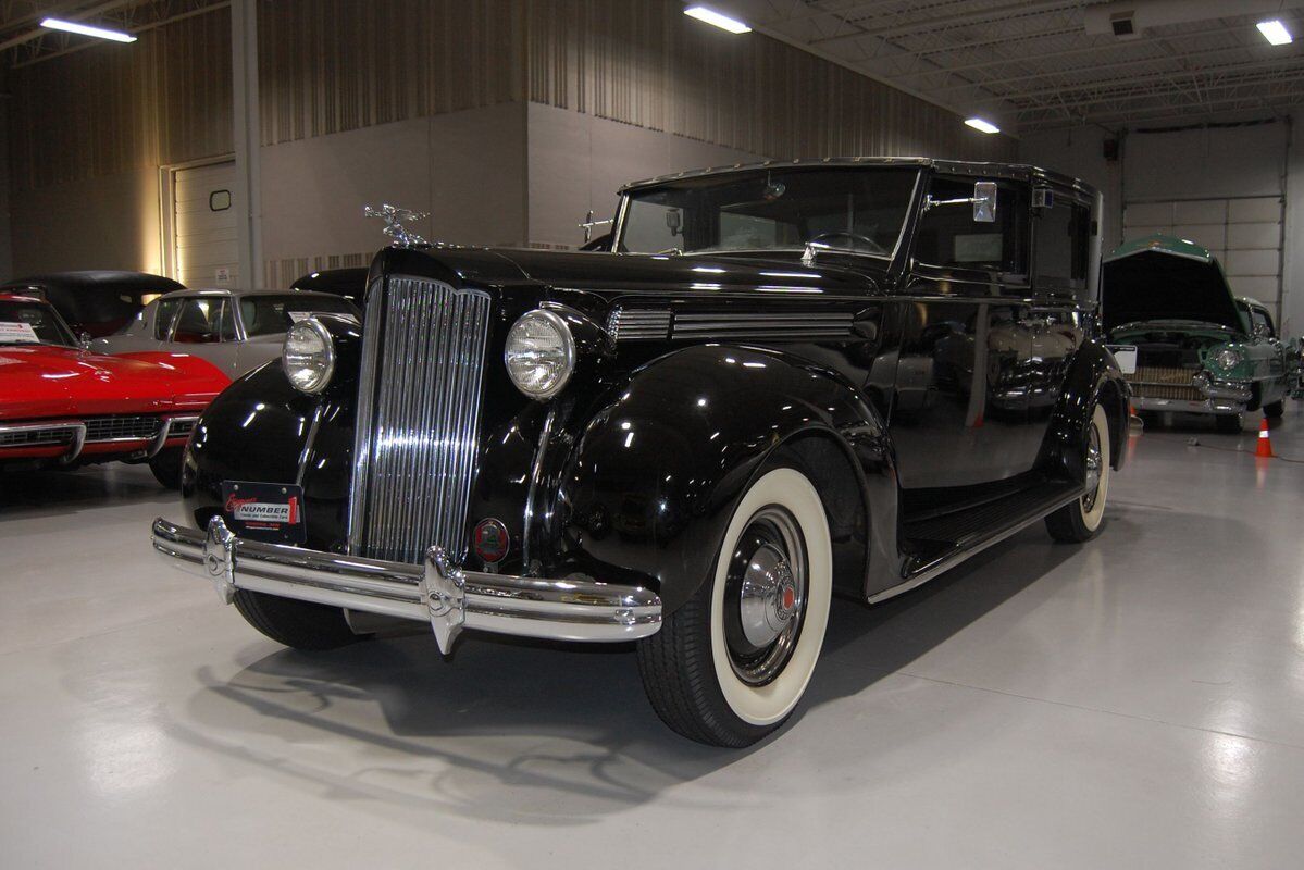 Packard-Rollston-Eight-1668-All-Weather-Panel-Brougham-Cabriolet-1938-Black-Beige-70850-31