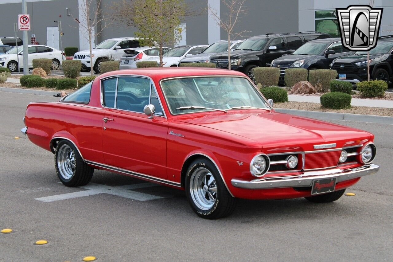 Plymouth-Barracuda-1964-Red-Black-131934-10