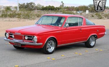 Plymouth-Barracuda-1964-Red-Black-131934-11