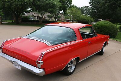 Plymouth-Barracuda-1966-Red-Black-146748-1