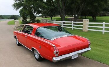 Plymouth-Barracuda-1966-Red-Black-146748-2