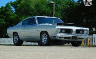 Plymouth-Barracuda-1968-Silver-Blue-119503-2